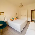 La Terrazza - Residenze Maricharme Apartment